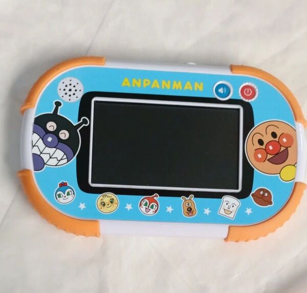 BANDAI それいけ アンパンマン 1.5才からタッチでカンタン アンパンマン知育パッド新品 ミッフィー