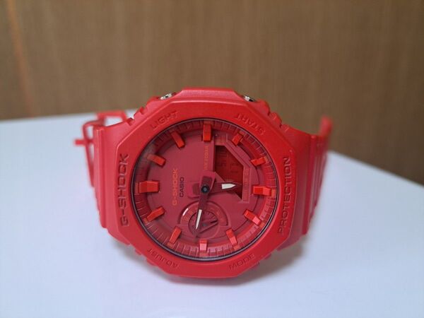 CASIO G-SHOCK 腕時計 GA-2100シリーズ レッド