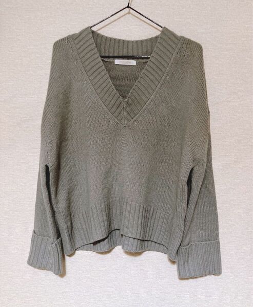 ショコラ フィネ ローブ 厚みショート丈Vネックプルオーバー