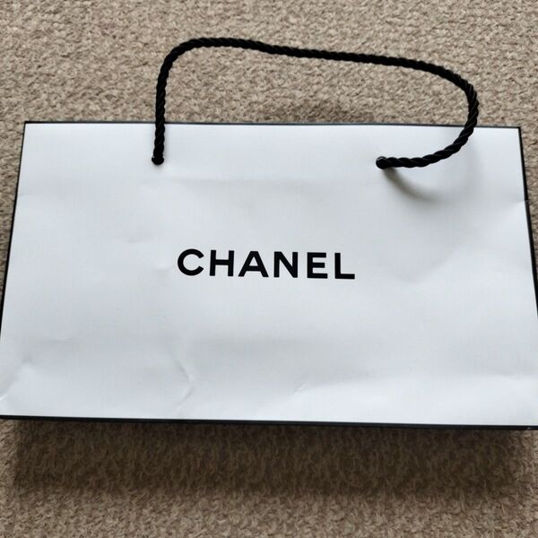 CHANEL ショップ袋 ホワイト