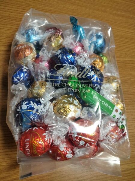 Lindt リンドール クリアランスバッグL2 14種類46個 リンツショコラブティック