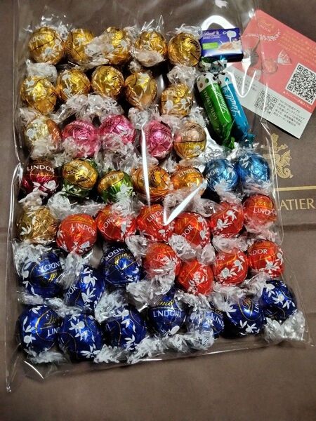 Lindt リンドール クリアランスバッグL2 14種類46個 リンツショコラブティック