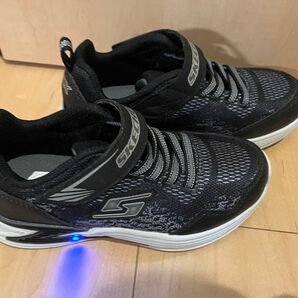 スケッチャーズ 光る靴!【19.0㎝】