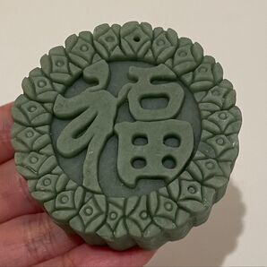 天然石の月餅 パワーストーン 置物インテリア 財運 福 幸運 ラッキー 小物ファッション 金運 お守 財運 小物ファッション