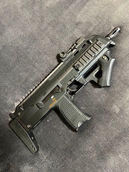 MP7A1 ガスブローバックエアガン 対象年齢18才以上