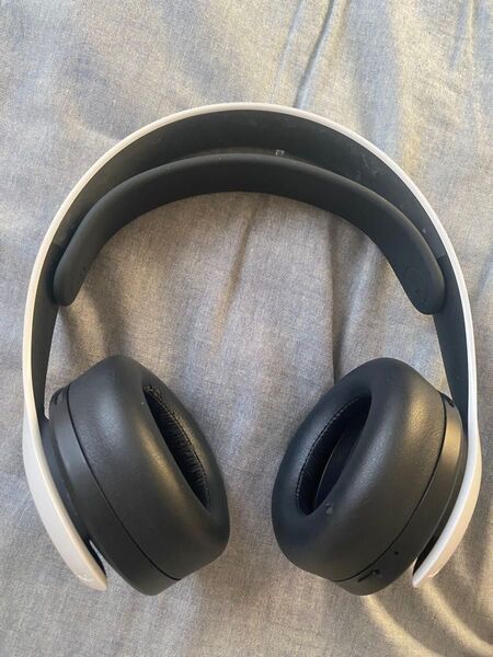 PULSE 3D ワイヤレスヘッドセット