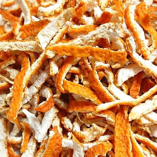 《陳皮》 約80g(袋込み) ドライ みかんの皮 ハーブ 天然 自然乾燥 自家製 入浴剤 掃除 芳香剤 真空パック