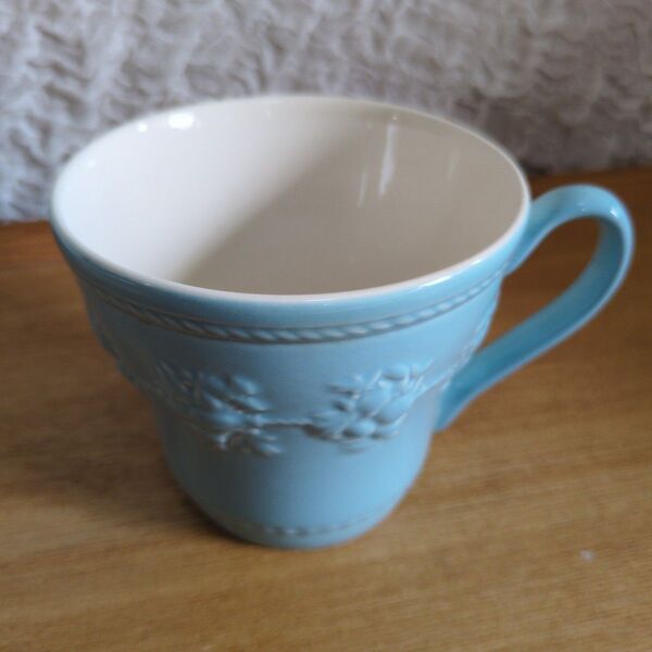 WEDGWOOD マグカップ 水色