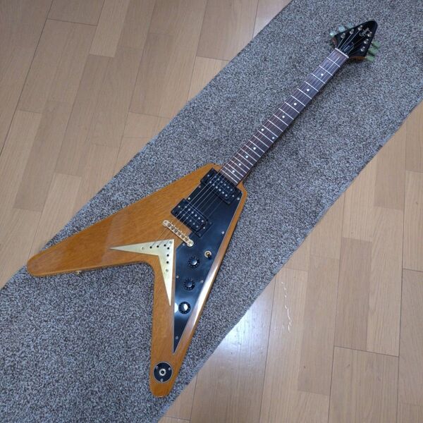 Epiphone フライングV コリーナV エレキギター