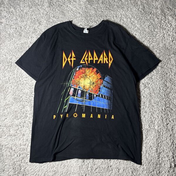 デフレパード センターロゴ バンドtシャツ ギルダン 00s ユニセックス ビックサイズ ヘビーメタル 古着