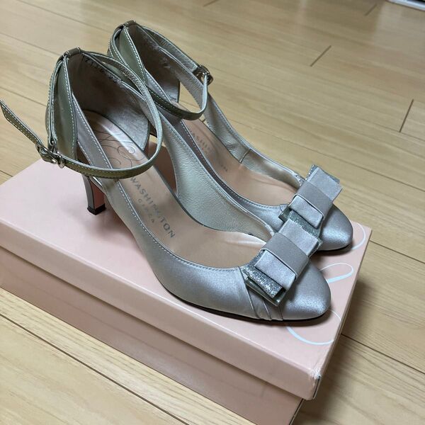 ワシントン:ピンヒール ストラップ パンプス シャンパンゴールド 23cm