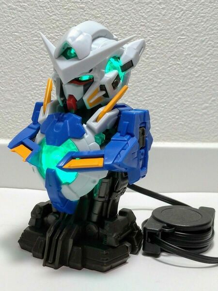 ★送料無料 美品 高輝度LED USB給電 メカニカルバスト ガンダム エクシア 検索 νガンダム ウイングガンダムゼロ レア 2