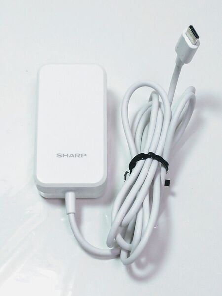 ★送料無料 動作確認済 SHARP シャープ 純正 ACアダプター 充電器 SH-AC05 タイプC Type-C USB-C