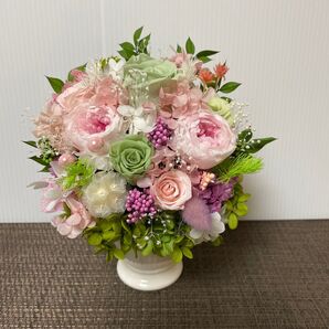 プリザーブドフラワー 淡いピンク系アレンジ 花器付 ギフト 父の日