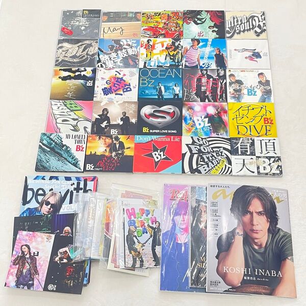 B'z シングルCD 25枚 ananなど雑誌3冊 裁断済み会報誌141~145 グリーティングカード24枚 松本孝弘 稲葉浩志