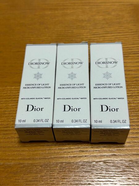 ディオール スノーエッセンス オブ ライト マイクロ ローション 10ml ×3