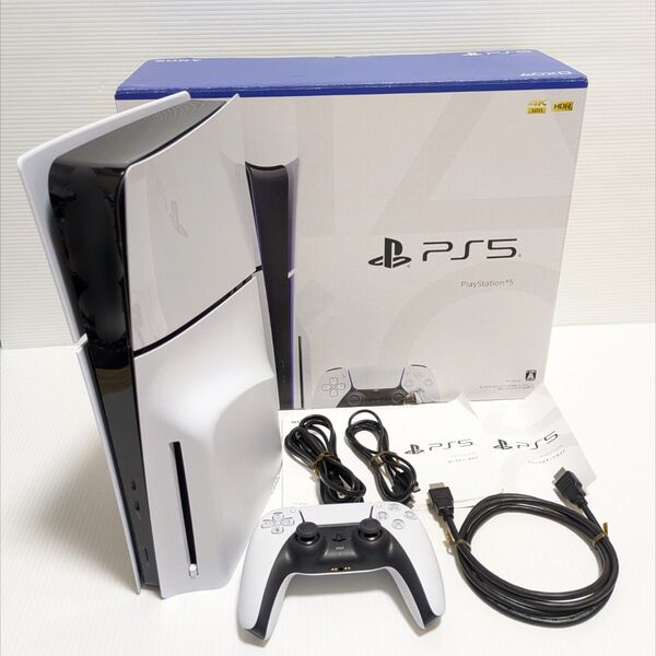 SONY PS5 Slim CFI-2000A01 本体 ディスクドライブ付属 動作確認済み 薄型 外箱傷みあり すぐ遊べるセット