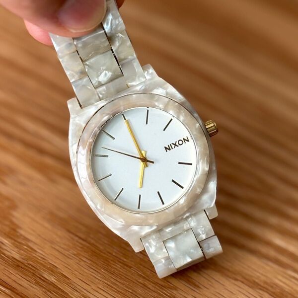 NIXON(ニクソン)THE TIME TELLER ACETATE ホワイト 日本限定モデル