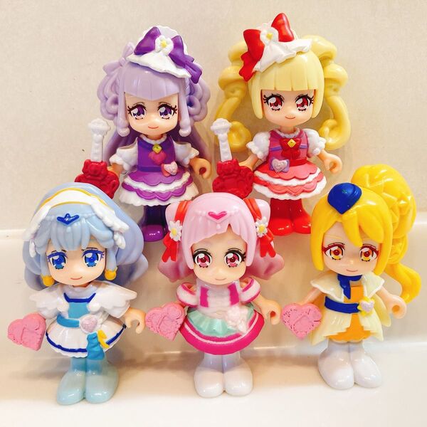 プリコーデドール【ハグっとプリキュア】hugっとプリキュア アムール、マシェリ等
