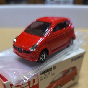 トミカ NO.111 スバル R1