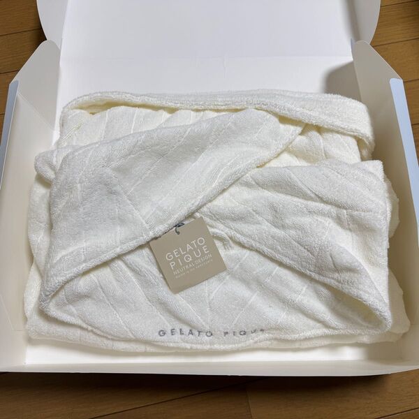 値下げしました!!! ジェラートピケ【UNISEX】タオルローブ バスローブ ホワイト系 ふわふわ