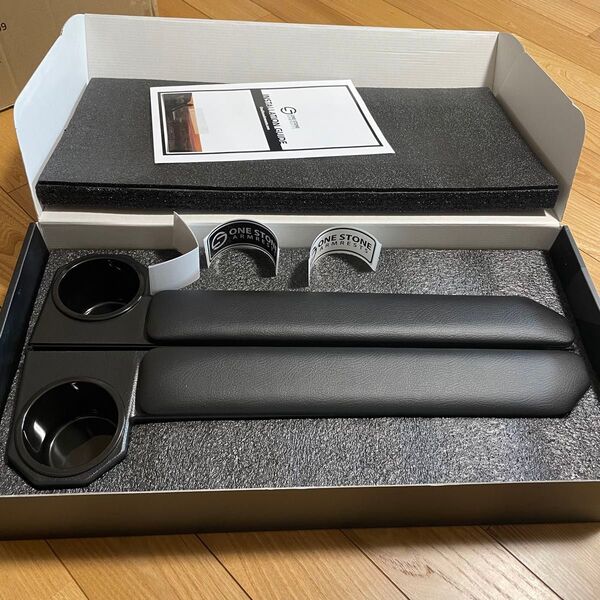 ワンストーン One Stone Armrests ランクル70 アームレスト