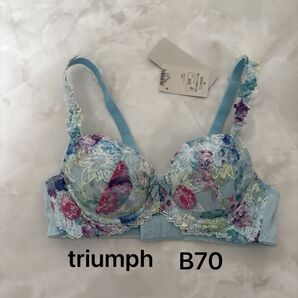 トリンプ ブラジャー ワイヤー入り 花柄レース 水色 B70