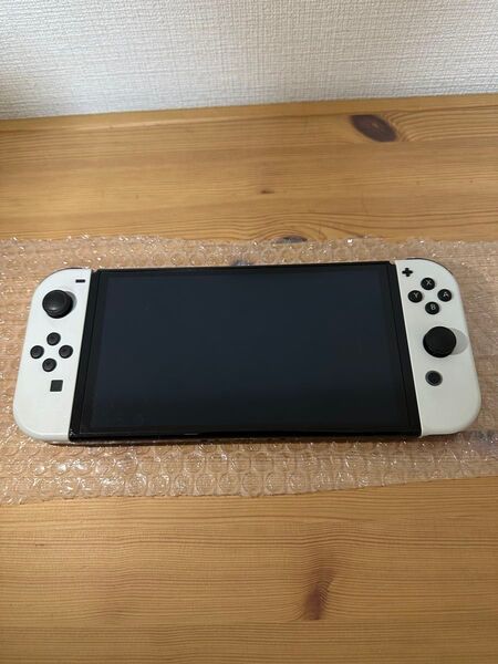 Nintendo Switch 有機ELモデル ホワイト