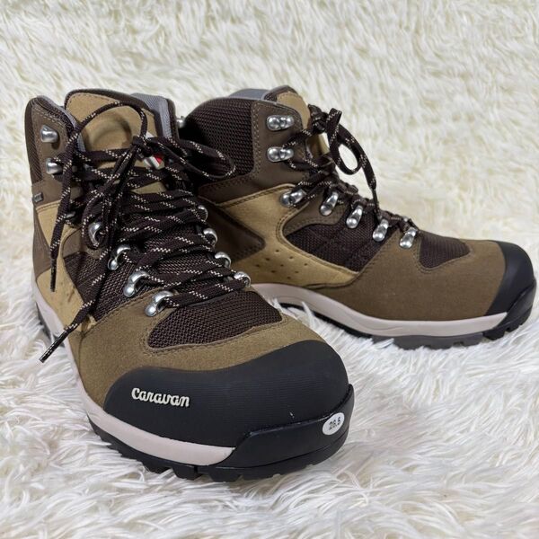 【極美品】 caravan キャラバン トレッキングシューズ ゴアテックス 登山靴