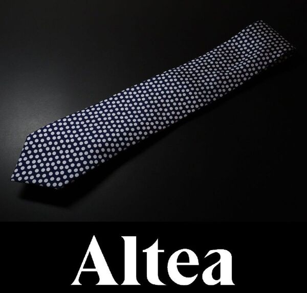 9681◆altea アルテア◆ネクタイ定価16,500円◆剣先幅7.5㎝◆ネイビー~プリント柄◆シルク100%◆イタリア製◆新品