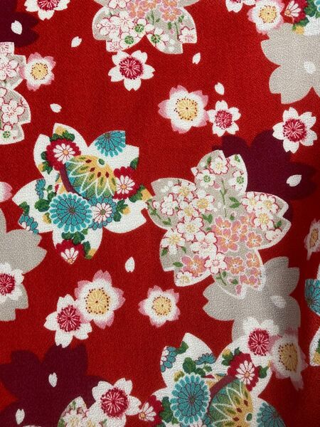 生地/ハギレ 桜*手毬 小花柄 和柄 レッド系 生地幅109×丈100cm 延長可能