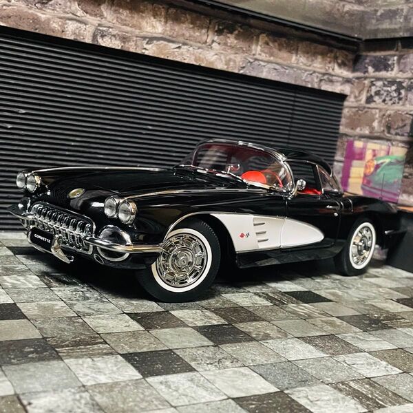 6000台限定 1/18 AUTOart シボレー コルベット C1 1959