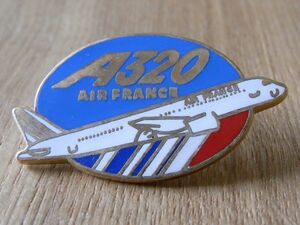 古いピンバッジ：エアフランス A320 飛行機 航空 ピンズ #M