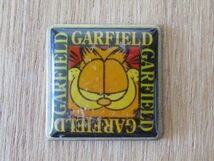 古いピンバッジ：ガーフィールド（表面に小傷あり） 猫 アニメ 漫画 動物 ピンズ #B_画像1