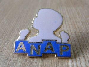 古い ピンバッジ : ANAP 赤ちゃん 人物 ピンズ #T