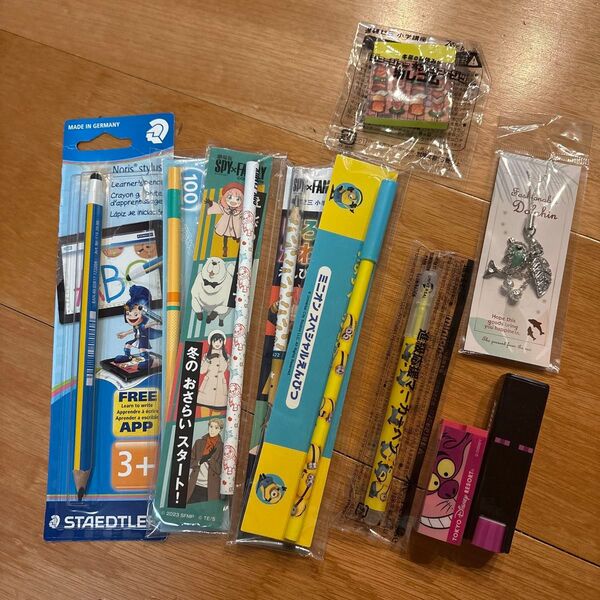 鉛筆 消しゴム ノリ ストラップ 新品未使用