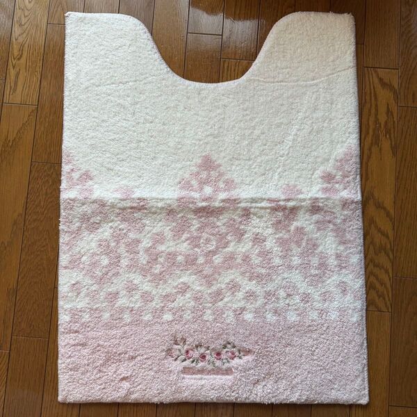 新品ローラアシュレイ ロングトイレマット1枚 LAURA ASHLEY トイレタリー ウチノ UCHINO