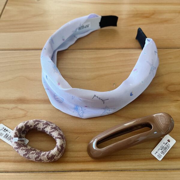 新品 女の子 髪飾り カチューシャ クリップ 柄ゴム ヘアーアクセサリー 3点セット