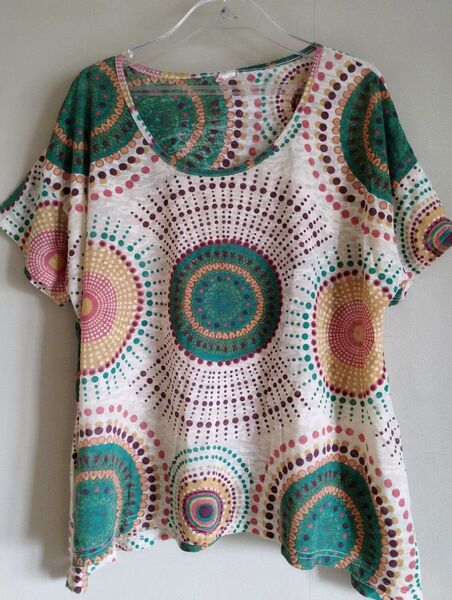 ☆チチカカ♪半袖チュニックトップスT♪Mサイズ♪超美品!