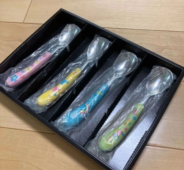 スプーン&フォーク よりどり4点 右利き用