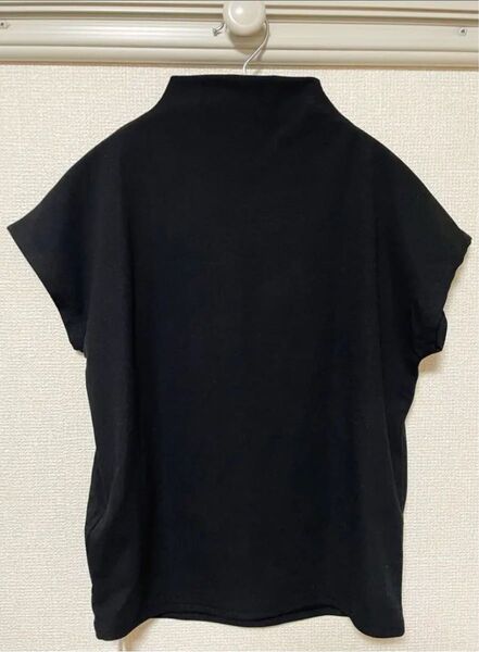 SHEIN / DAZY Tシャツ ブラック Mサイズ