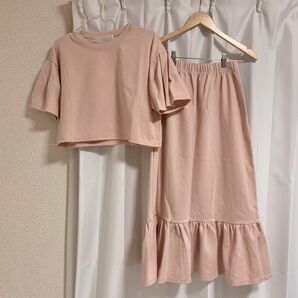 セットアップ ピンク 半袖 ロングスカート
