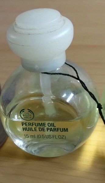 激レア【入手困難】【廃盤】THE BODY SHOP Dew berry デューベリー オードトワレ コロン 香水 希少