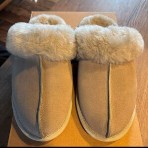 UGG スリッパ ムートン アグ ボア ルームシューズ