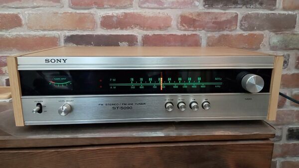 SONY FM/AMチューナー ST-5090