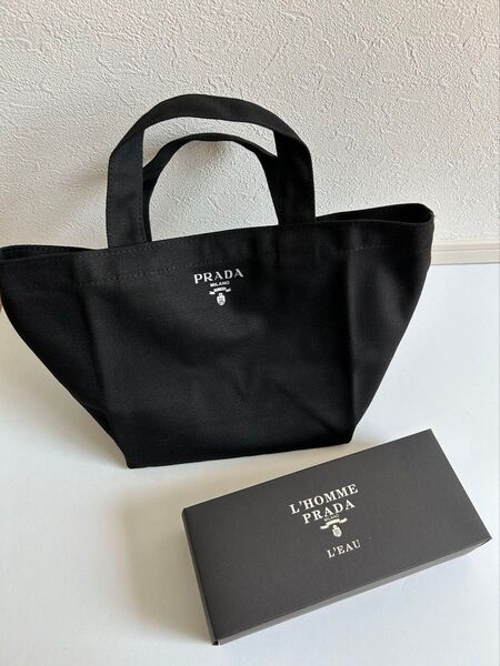 プラダ PRADA 新作ノベルティ ブラック キャンバストートバッグ 正規品