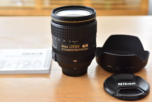 美品!AF-S NIKKOR 24-120mm f/4G ED VR