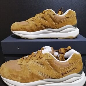 ニューバランス スニーカー M5740GXA ゴアテックス GORE-TEX 27.5cm 未使用 箱に破損あり