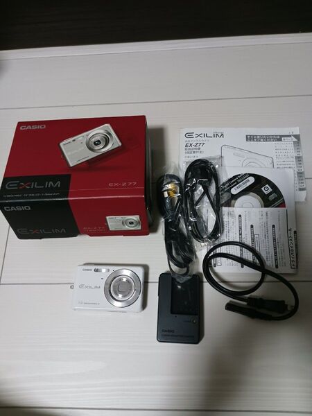 (ジャンク品)CASIO EXILIM EX-Z77 デジタルカメラ ホワイト