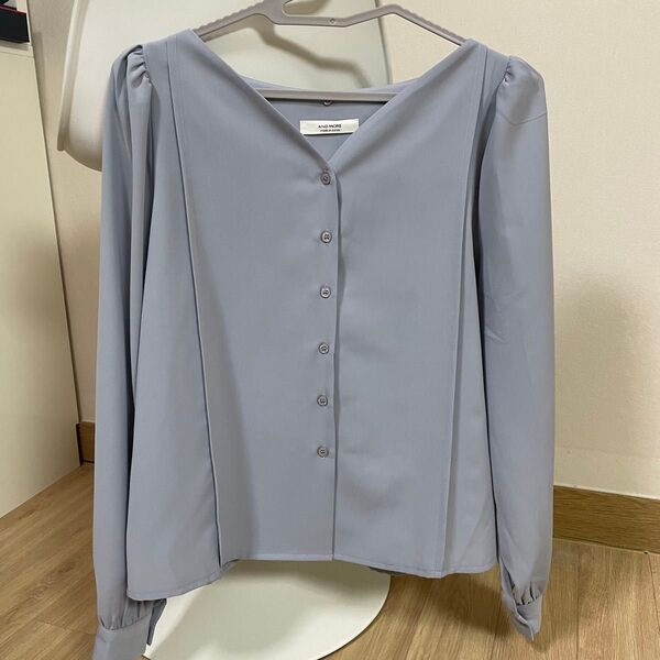 リボンタイブラウス ブルー 長袖ブラウス